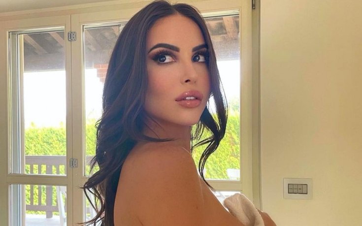 Музата на Мбапе отново провокира