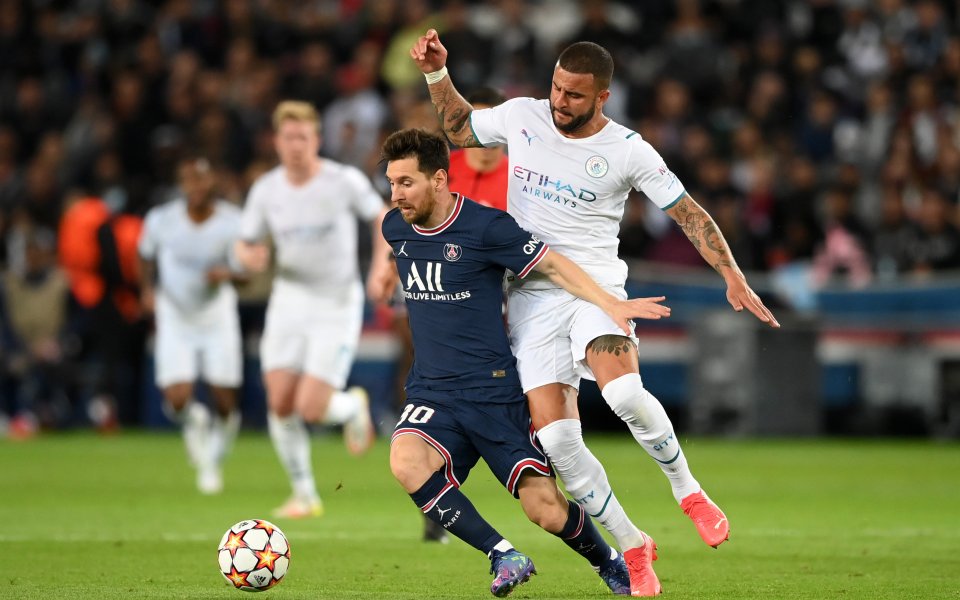Отборите на ПСЖ и Манчестър Сити играят при резултат