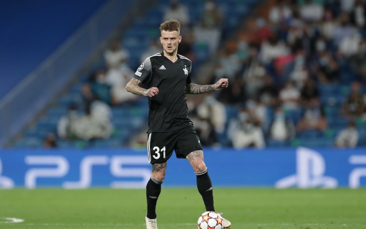 Палачът на Реал Мадрид играеше без пари преди година