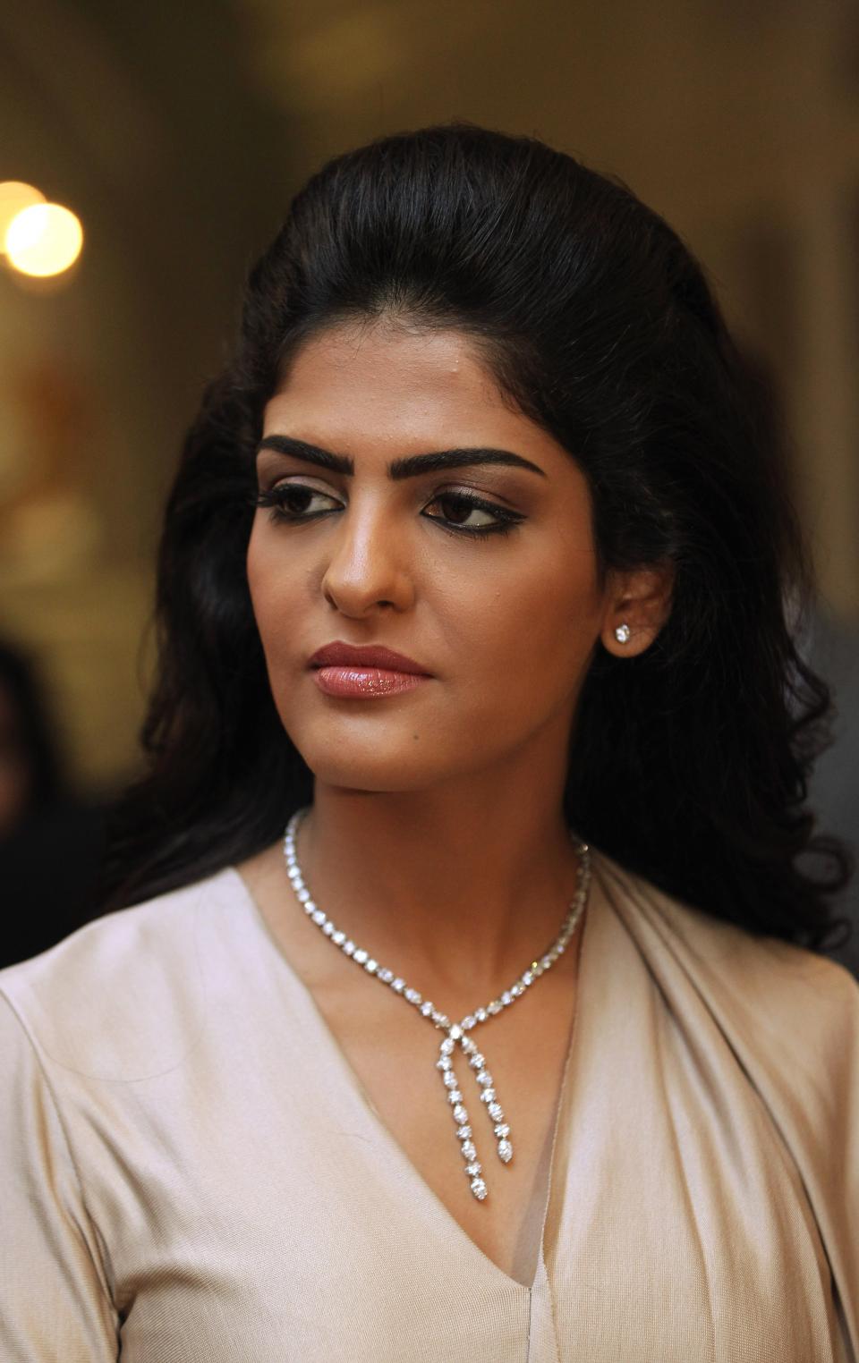  принцеса Амира 