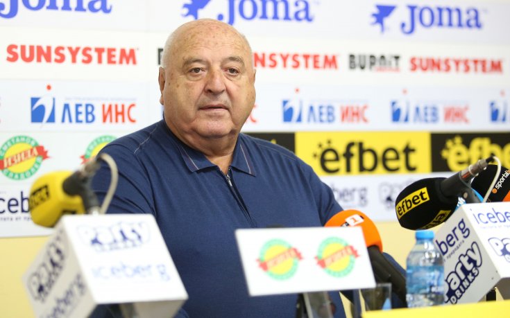 Венци Стефанов: На тези тримата не бих дал и кучето да ми разходят