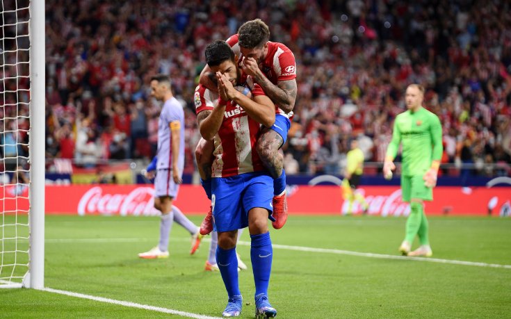 Луис Суарес и Атлетико пречупиха Барселона в Мадрид