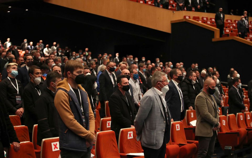 Трима от кандидатите за президент на БФС се отказаха от