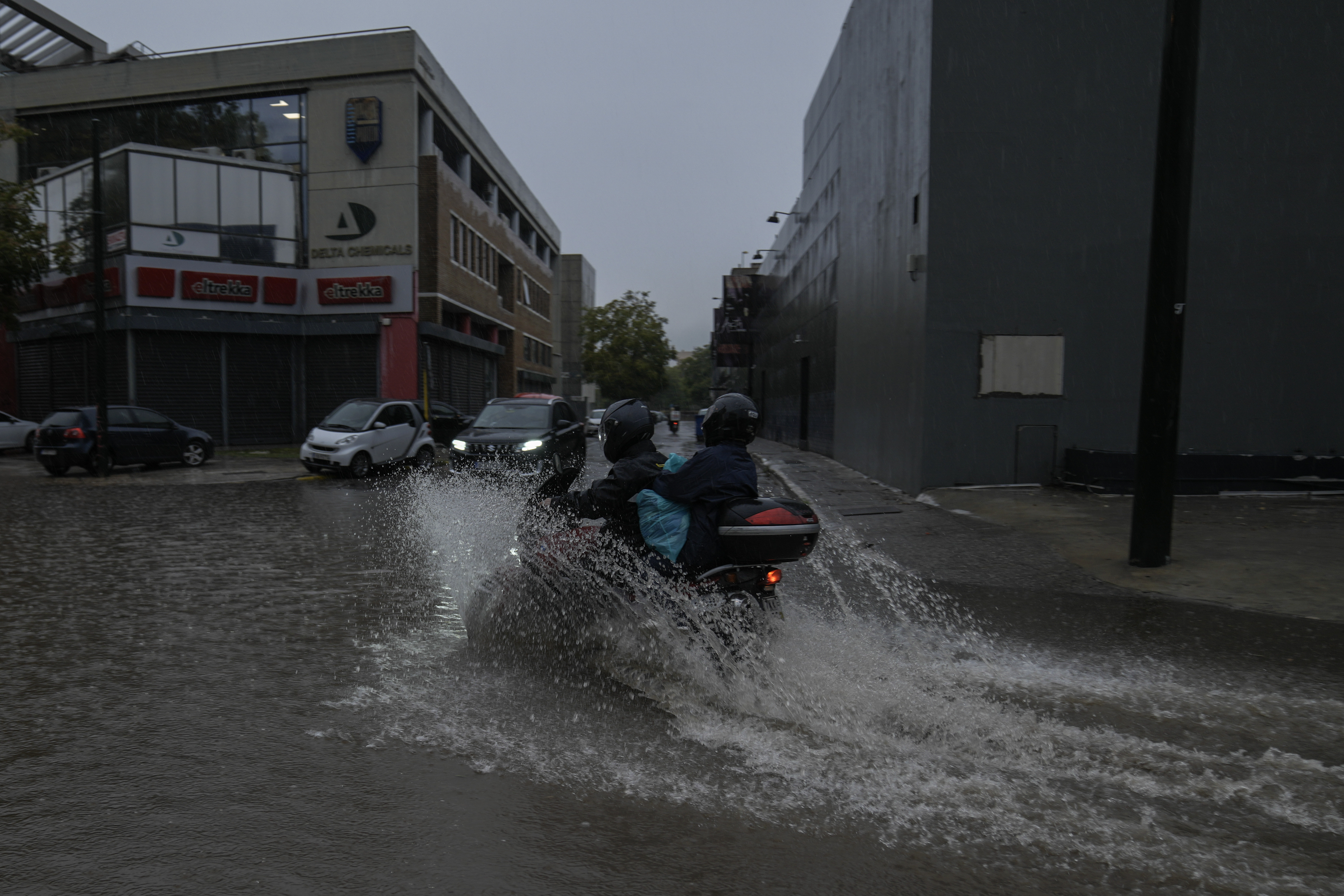 <p>Тежки наводнения в Атина, Гърция</p>