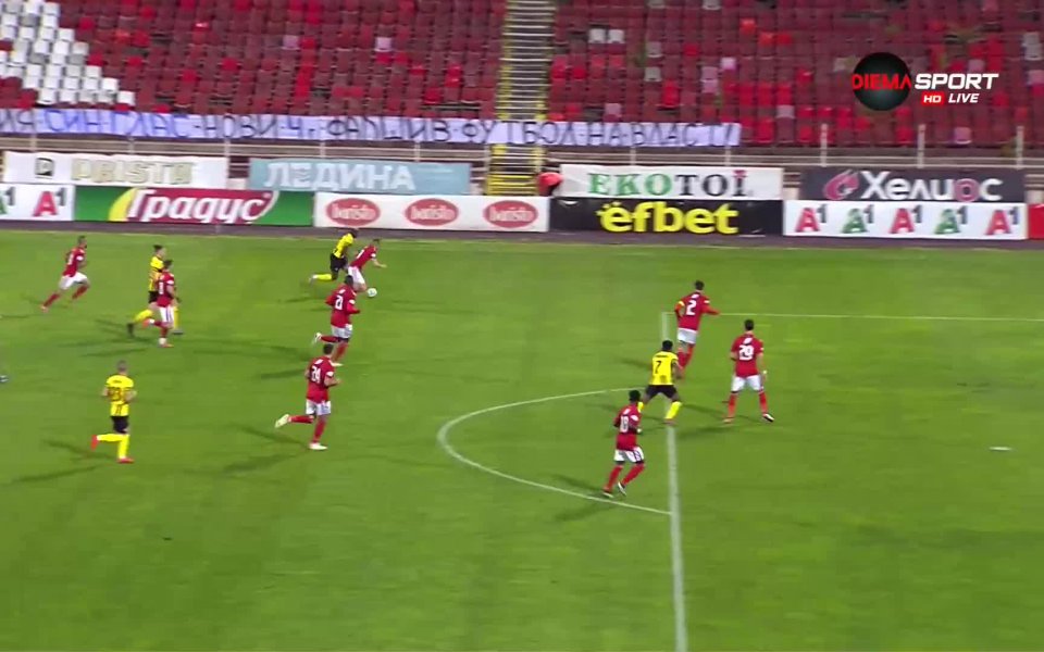 Резервата Димитър Тонев отбеляза за гостите. Младокът се разписа с