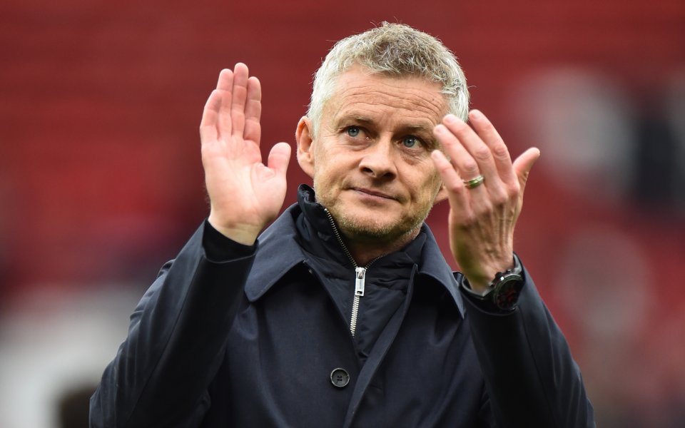 Манчестър Юнайтед чу първо 