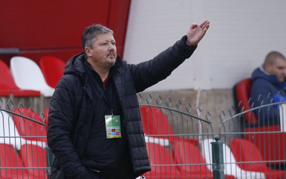 Наставникът на Царско село бе доста лаконичен пред камерата на