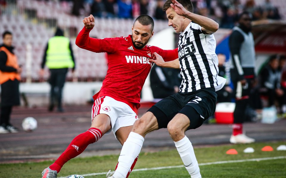 Собственикът на ЦСКА - Гриша Ганчев, ще глоби отбора с