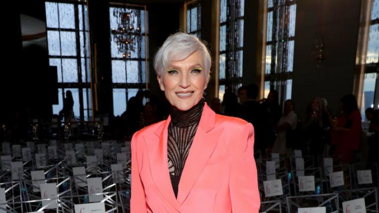  10 обстоятелството за майката на Илон Мъск, които евентуално не знаете 