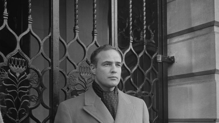  9 злокобни обстоятелството за живота на Марлон Брандо 