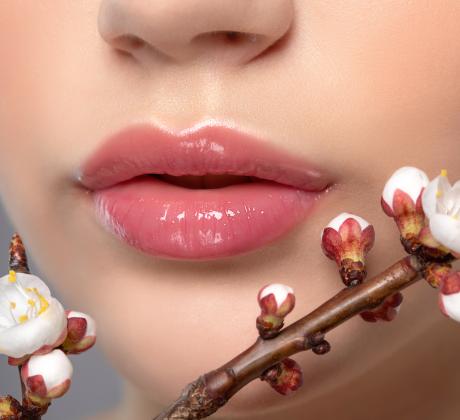 Чудили ли сте се някога защо устните ви са склонни