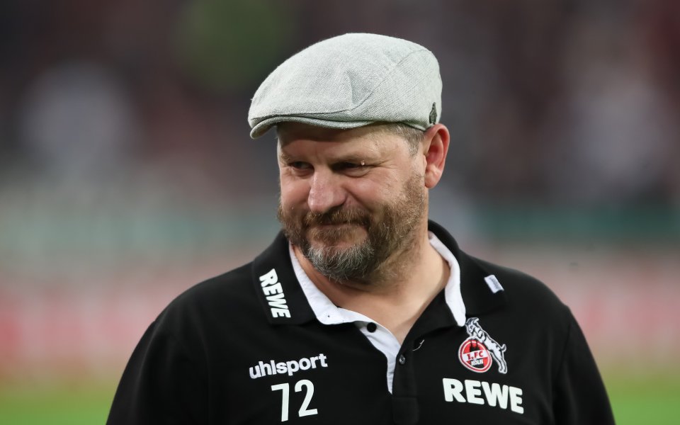 Кьолн продължи договора на старши треньора Щефен Баумгарт с още