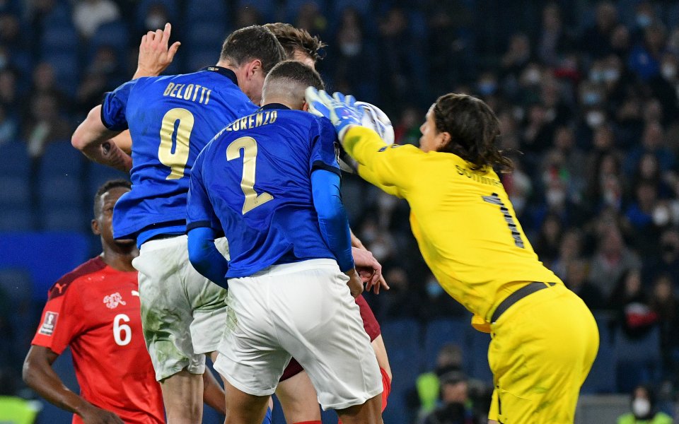 Легендата на Интер Валтер Дзенга смята, че Италия не трябва