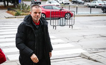 Треньорът на ЦСКА Стойчо Младенов говори след завръщането на