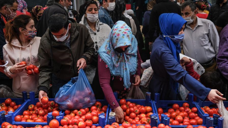 "Всичко поскъпва": Цените в Турция растат, недоволството също