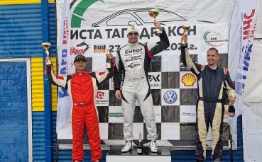 Маршавелов завърши сезона с победа