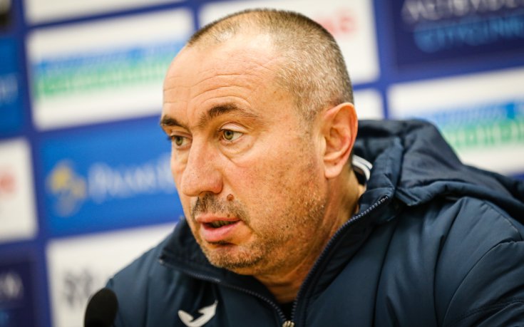 Стоилов: Левски е полумъртъв финансово и полужив игрово