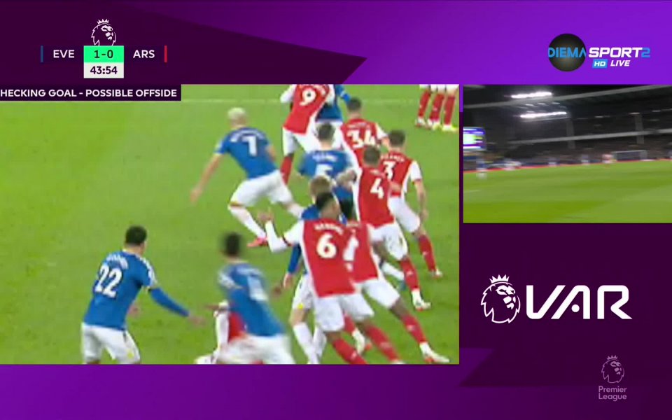 Евертън и Арсенал играят при резултат 0:1 в последен двубой