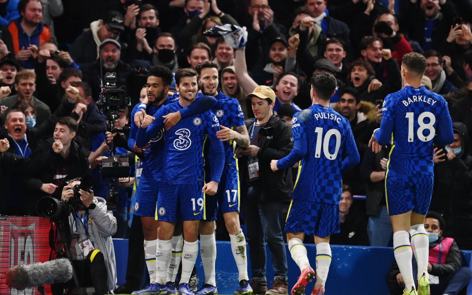 Още двама играчи на Челси са дали положителни тестове за