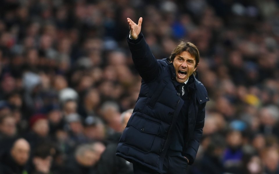 Антонио Конте настоя, че не може да &bdquo;принуди&ldquo; играчите на