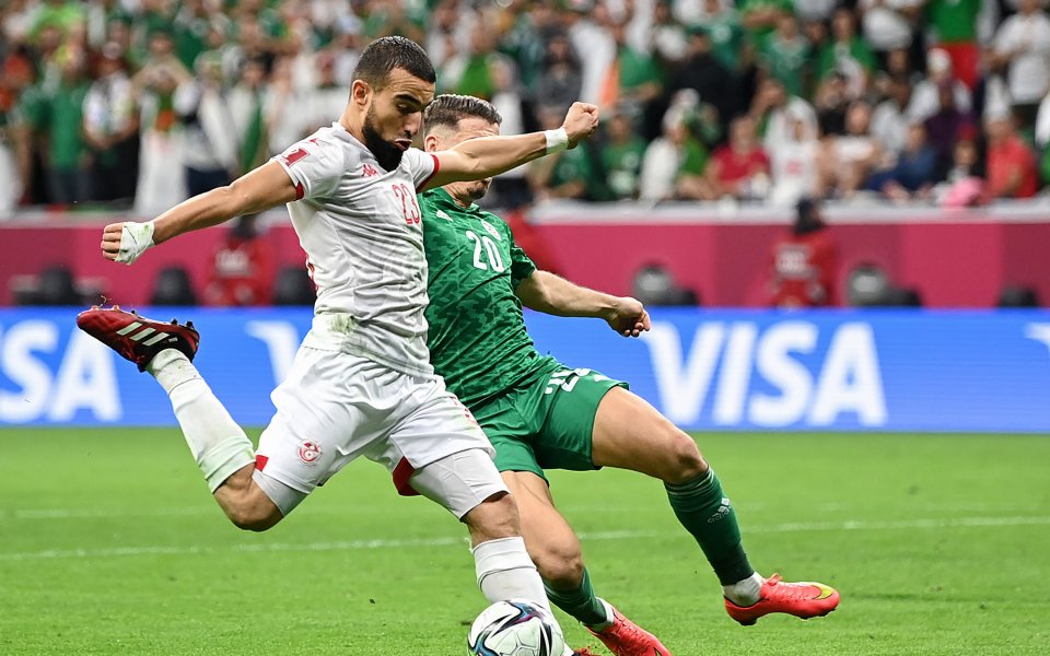 Отборът на Алжир продължава да разочарова на тазгодишната Купа на