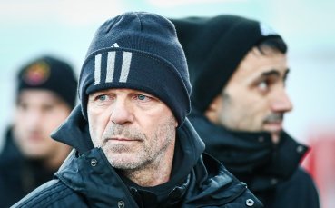 Старши треньорът на ЦСКА Стойчо Младенов изрази съмнение че битката за