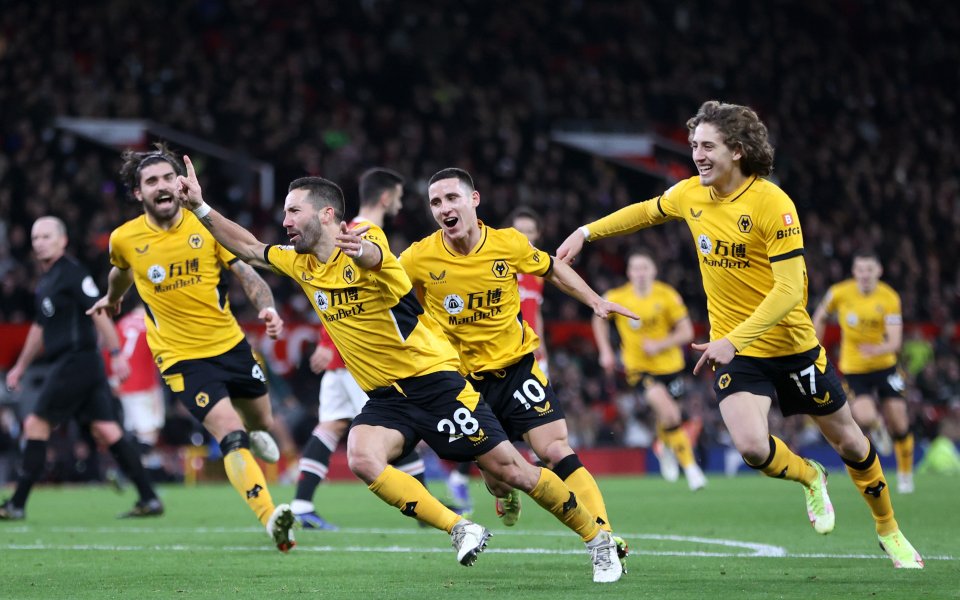 Японският халф Хаяо Кауабе се присъедини към тима на Уулвърхямптън