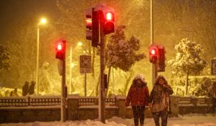 Силен снеговалеж в Турция блокира трафика към България
