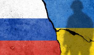 Русия губи в Украйна: Си го вижда, ще го види ли и Тръмп