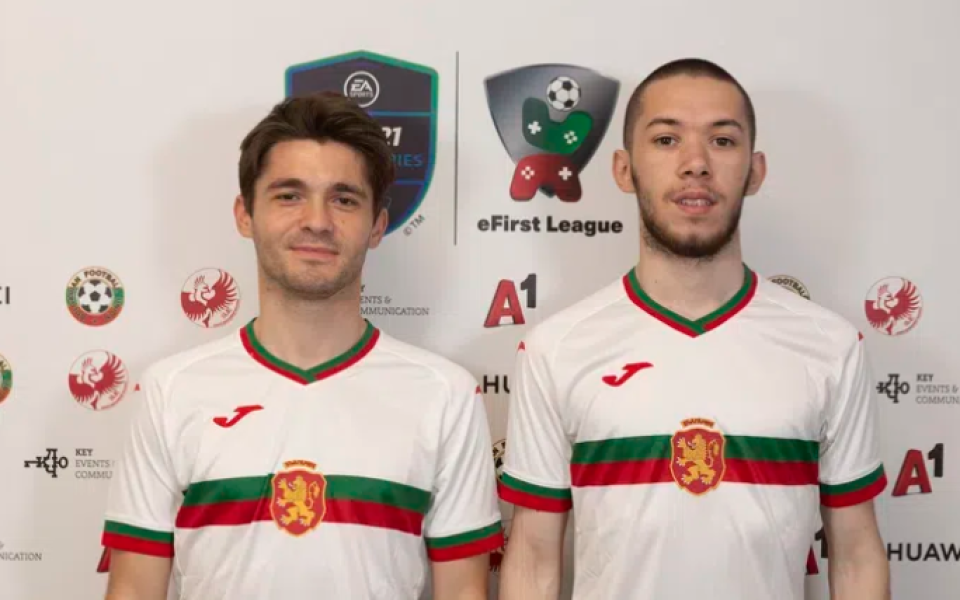 България разгроми Германия на електронен футбол