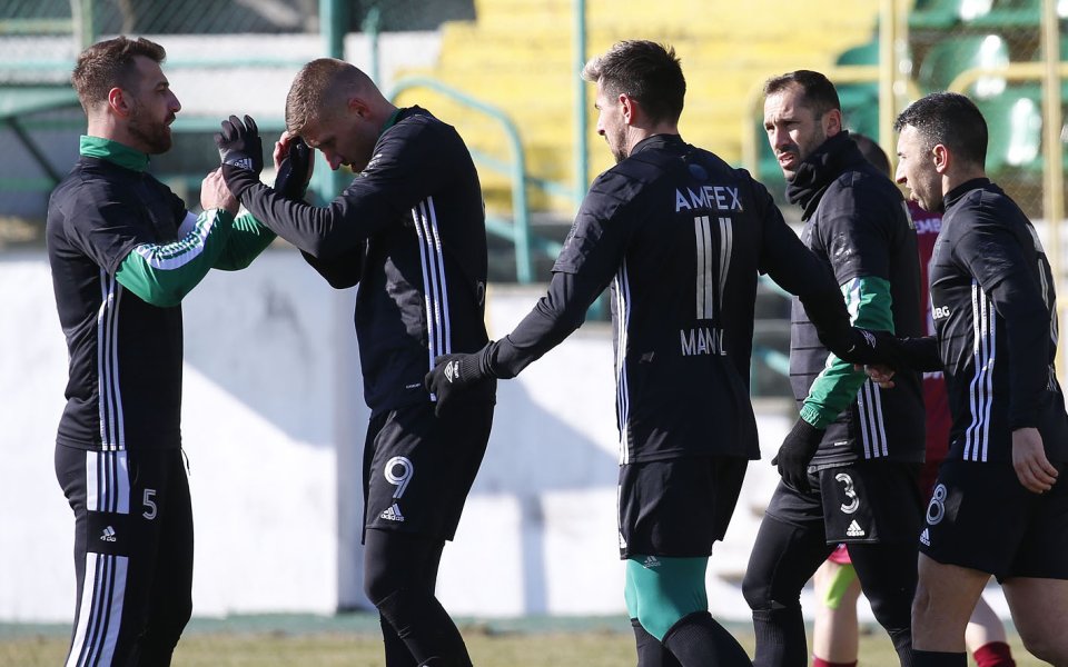 Отборите на Пирин Благоевград и Етър завършиха наравно 1:1 в