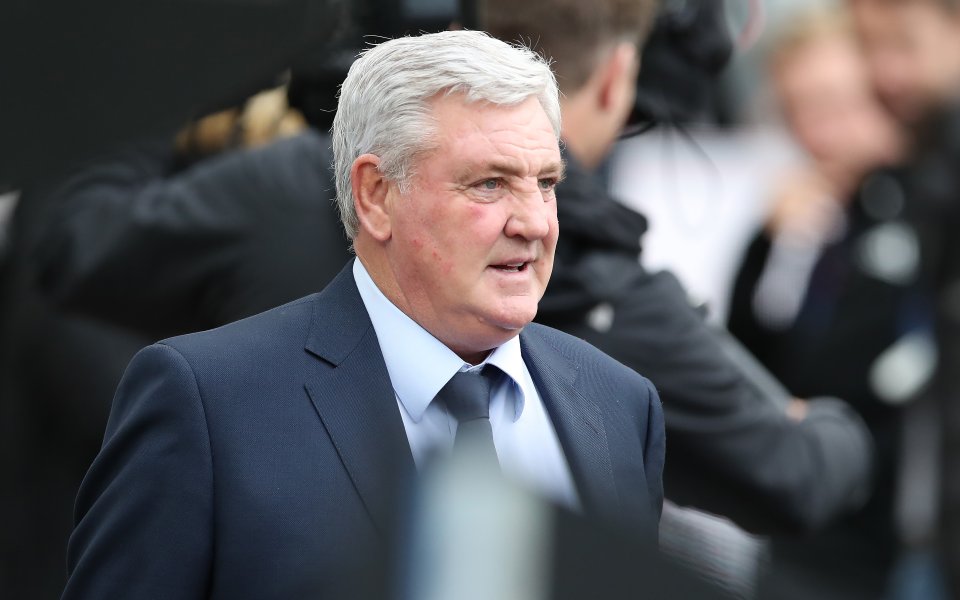 Стив Брус е без работа от няколко месеца насам, след