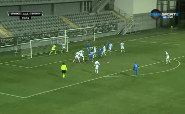 Отмениха гол за Левски срещу Динамо Киев