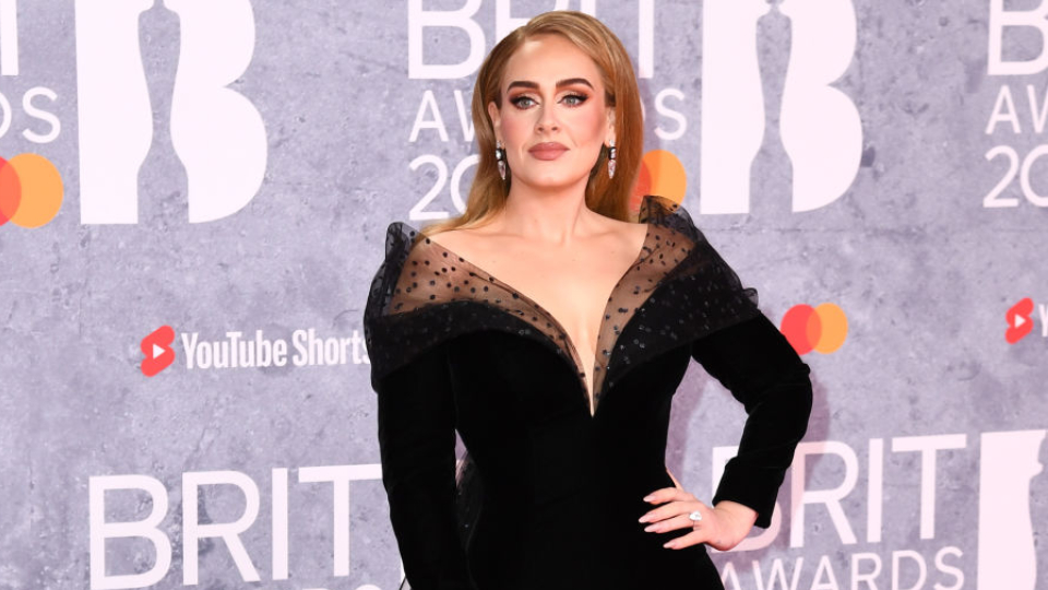 Адел Лори Блу Адкинс e родена е на 5 май