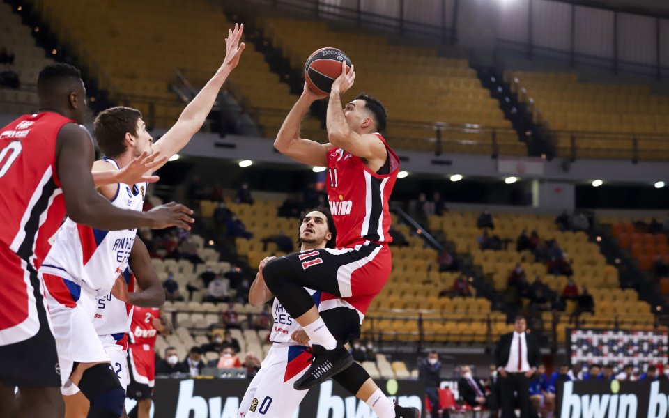 Олимпиакос - Анадолу Ефес