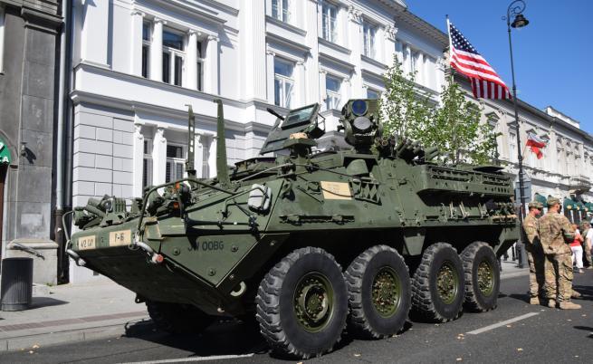 България ще плати близо 65 млн. долара за боеприпаси за „Страйкър”