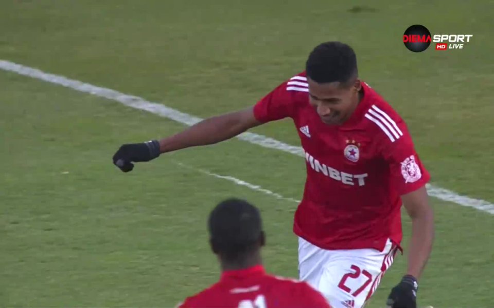 ЦСКА поведе на Ботев Враца с 1:0 с гол на