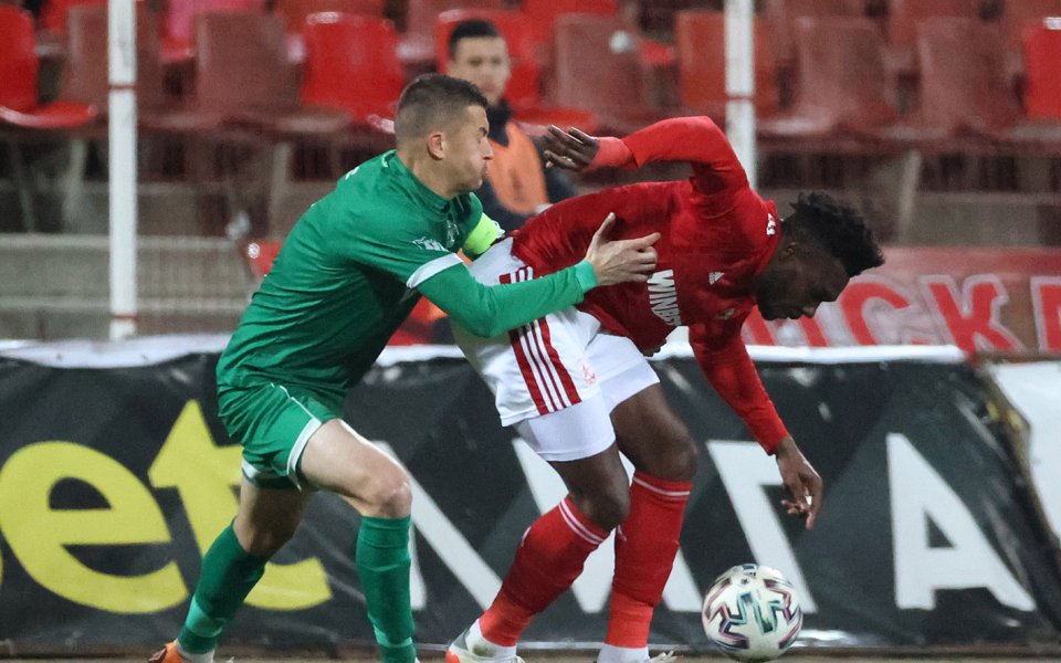 Отборите на ЦСКА и Ботев Враца играят при във втория