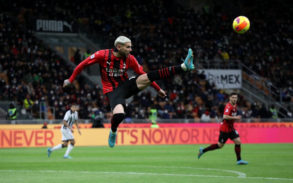 Милан и Удинезе играят при 1:0 в мач от 27-ия