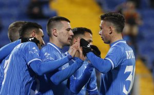 Левски срази Септември на "Герена" и се класира за 1/2-финалите за Купата на България