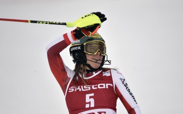 Австрийката Катарина Линсбергер постигна първата си победа за сезона в