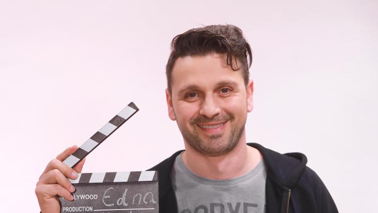  Александър Сано на посетители на Edna.bg 