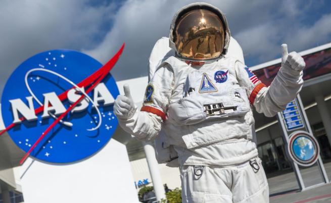 НАСА ще си сътрудничи с Русия за Международната космическа станция