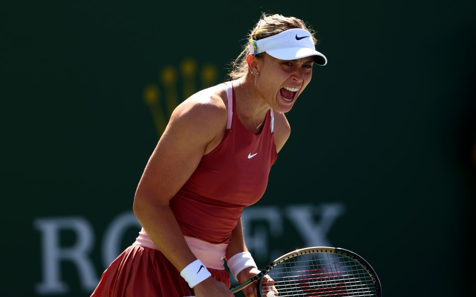 Защитаващата титлата си Паула Бадоса (Испания) се класира за полуфиналите