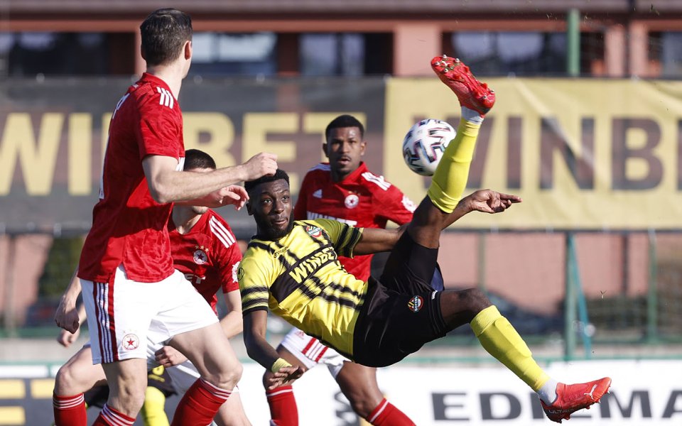 Футболистите на ЦСКА не бяха глобени след загубата с 0:2