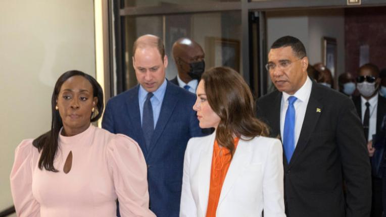 Херцогът и херцогинята на Кеймбридж на среща с министър-председателя на Ямайка и съпругата му