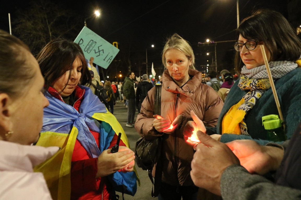 Огромно шествие в София срещу войната в Украйна