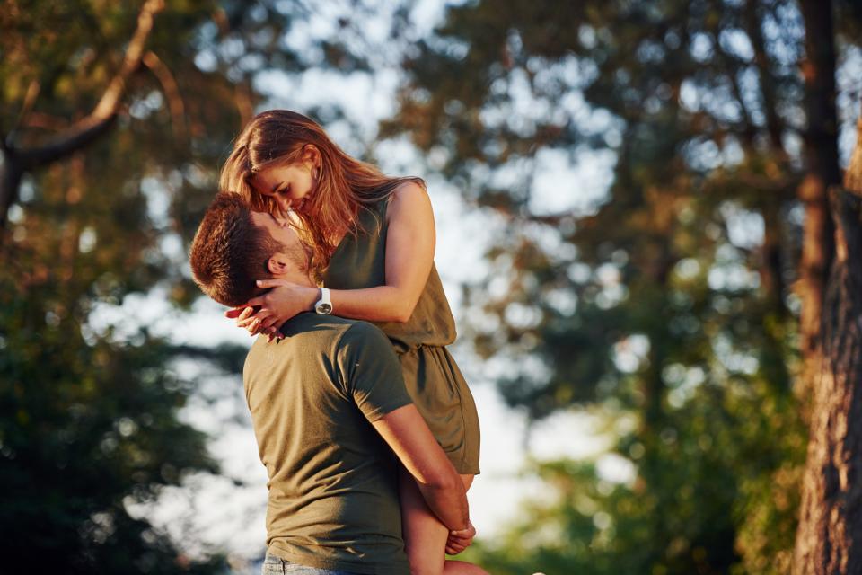  обич двойка връзка природа лято 