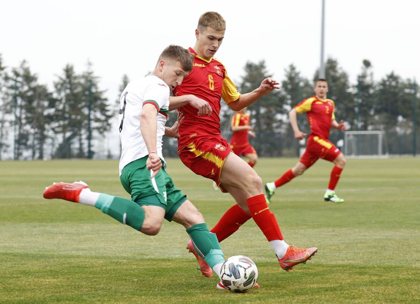 България U17 Черна гора U171