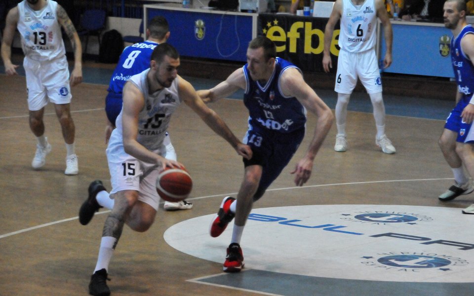 Рилски спортист се справи без проблеми с тима на Берое